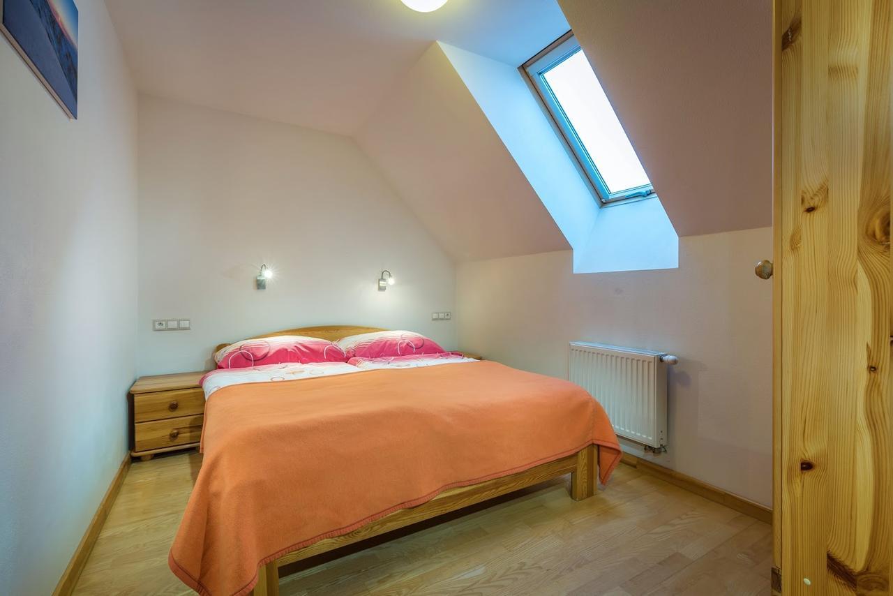 Guest House Privat Pod Lesom Pavcina Lehota  Exterior photo